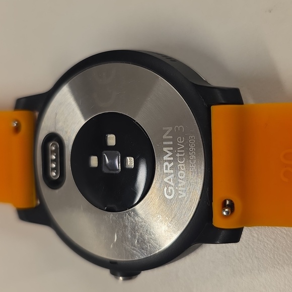 Garmin Vivoactive 3 Smartwatch - Orange - Picture 3 of 6